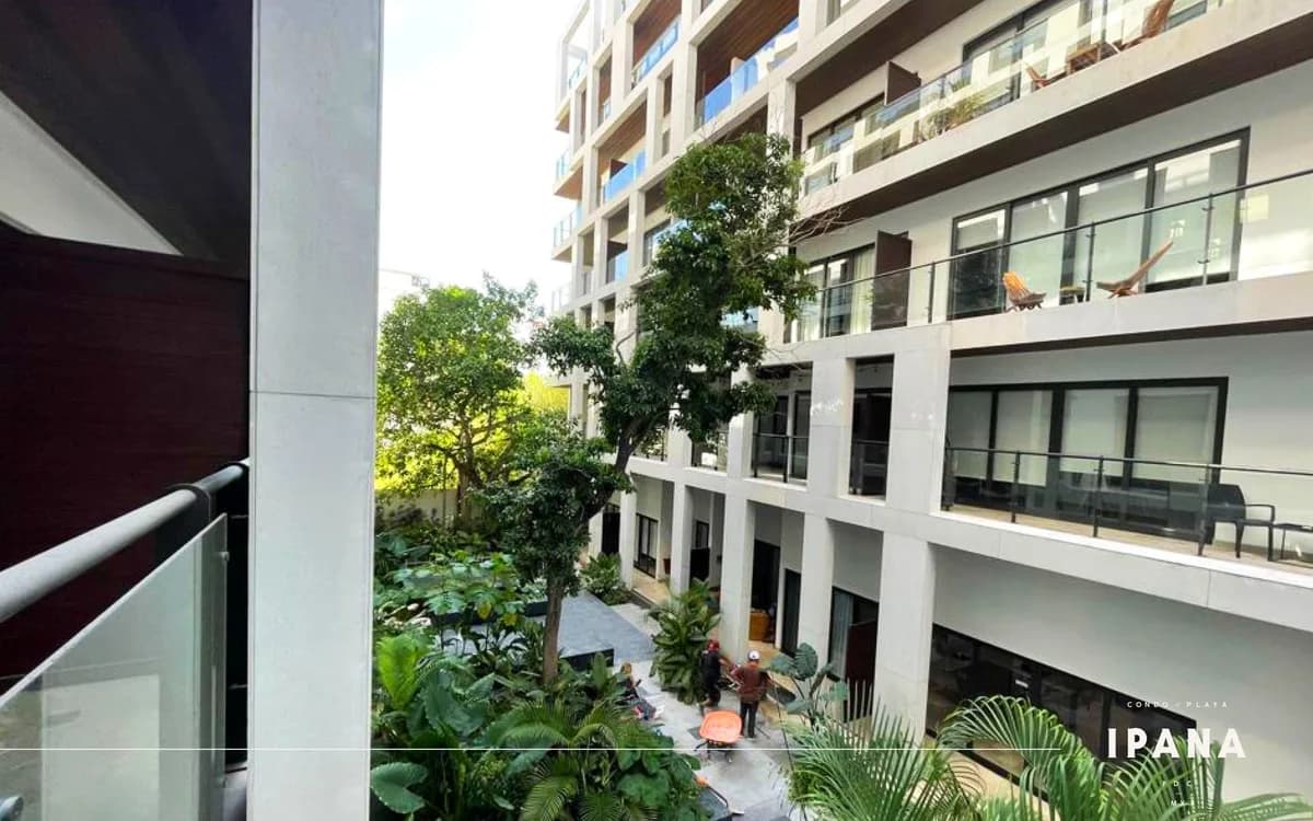 Fachada del desarrollo Ipana en Playa del Carmen