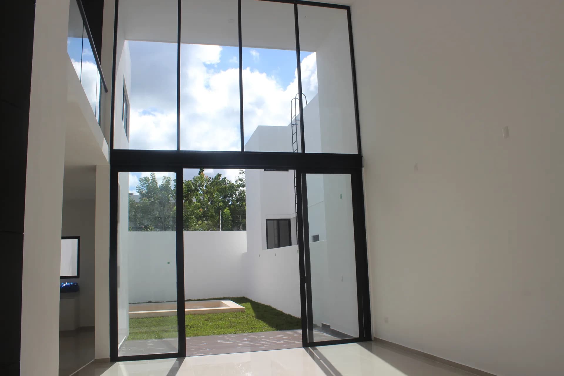 Modelo C - imagen 3